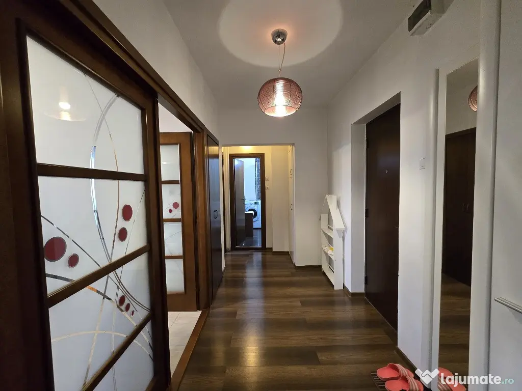 Metrou P-ta Muncii,2 cam,dec,supraf.60mp,mob/utilat,prima inchiriere. 