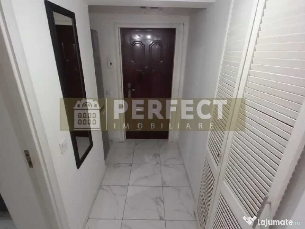 De INCHIRIAT! Ap.2 camere ULTRACENTRAL pret 400 euro/luna 