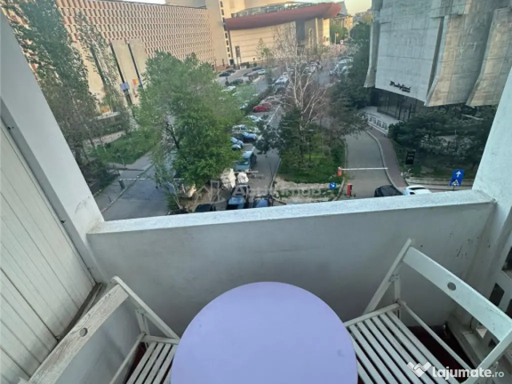 2 Camere, Universitate, Centrala Proprie, 1 min Metrou 