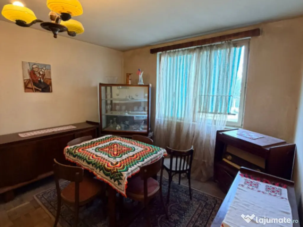 Apartament 2 camere, situat in zona Abator 