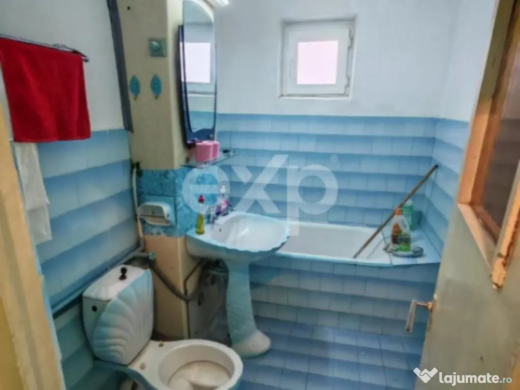 De vanzare apartament 4 camere decomandat,et. 3/4, Str. Elib 