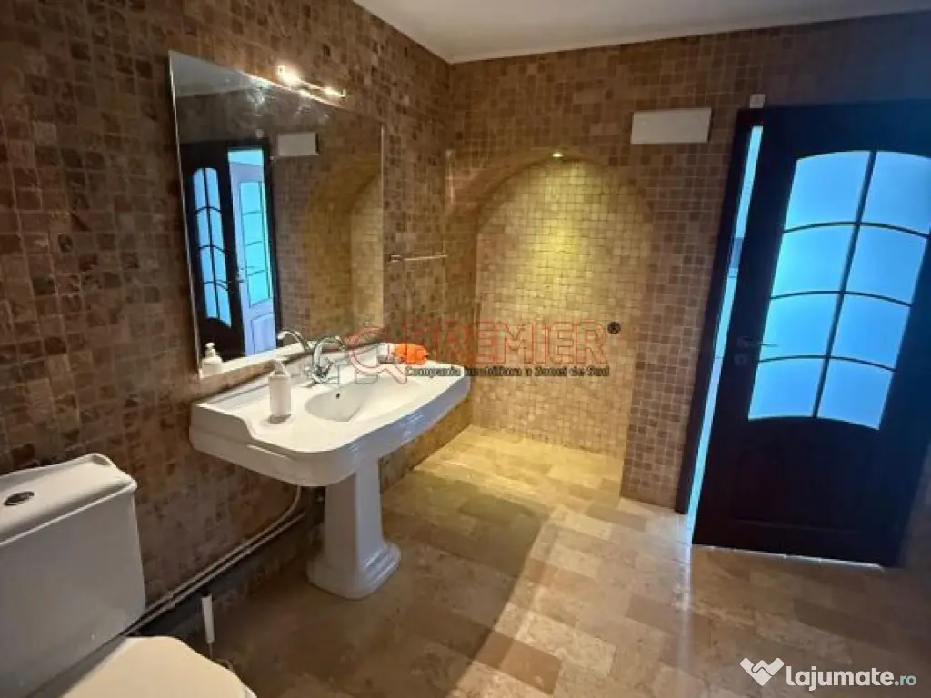 APARTAMENT PANORAMIC 4 camere transformat in 3 – 92 mp - 