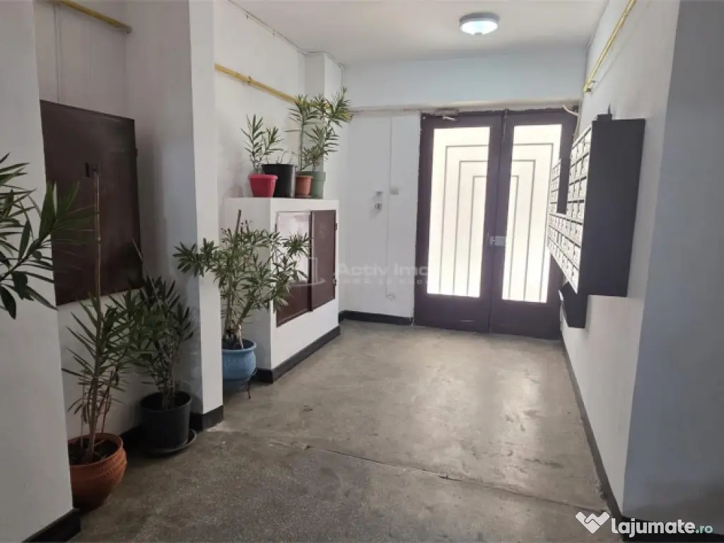 Studio tip 2 camere Tribunal Calea Domneasca 38 mp de 