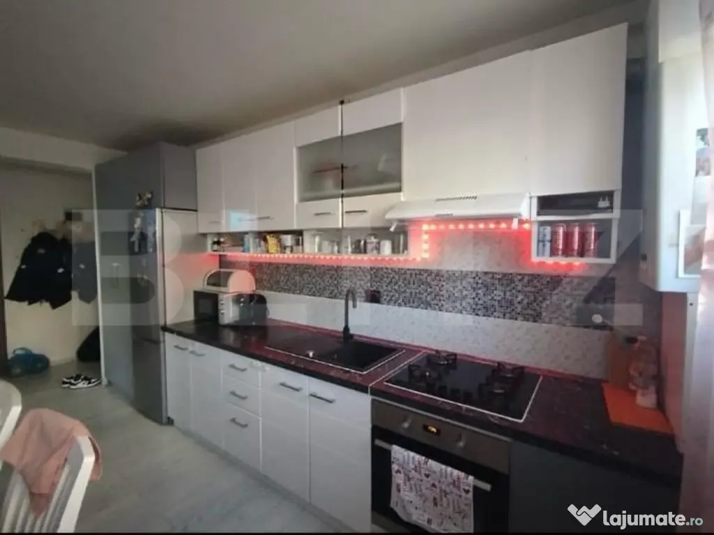 Apartament 3 camere, 58mp, zona Stejarului 