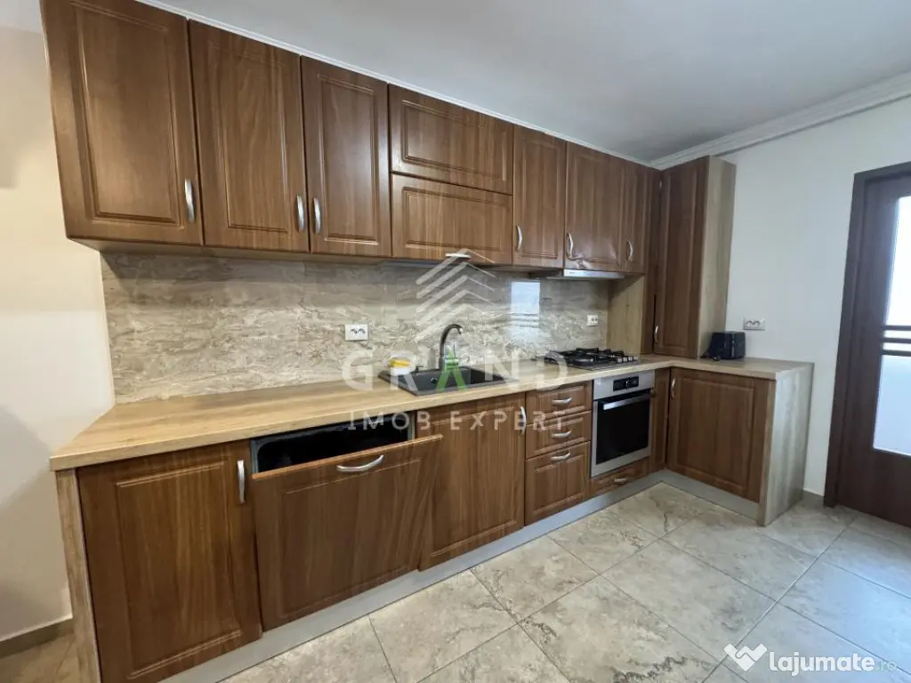 OPORTUNITATE! 3 CAMERE DECOMANDATE | DRESSING | BALCON | MĂ 