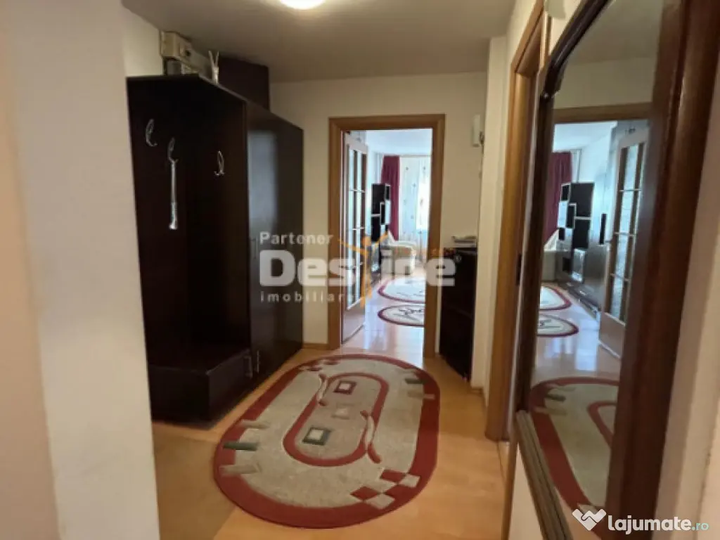 Chirie Apartament 3 camere 70 mp mobilat utilat loc de parca 