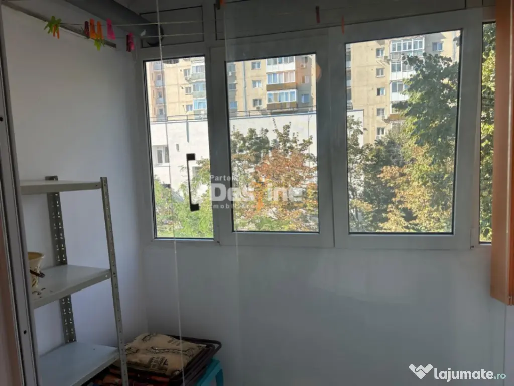 Chirie Apartament 3 camere 70 mp mobilat utilat loc de parca 