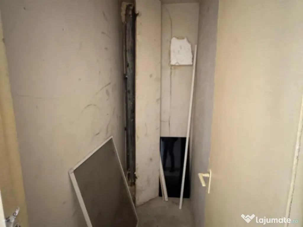 Apartament 2 camere, 52 m, Rovine 