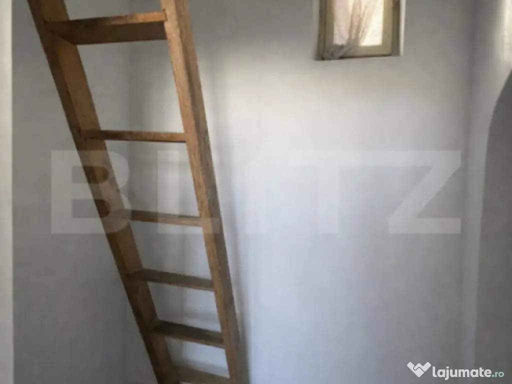 Casa 108 mp utili, 580 mp teren, 3 camere, Zona Sarat, Campi 