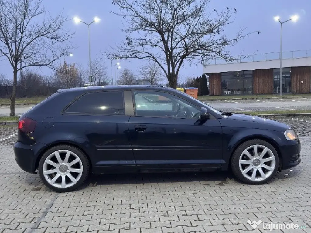 Audi A3 8P facelift coupe 