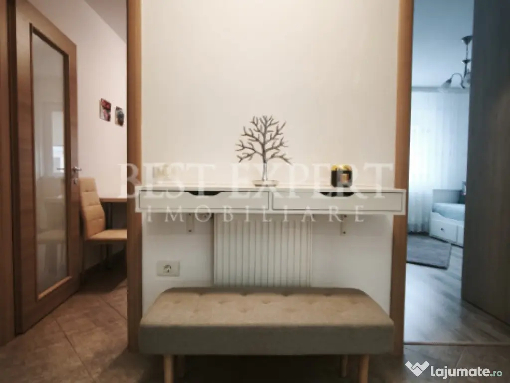 Apartament 3 camere de închiriat – zonă liniștită, par 