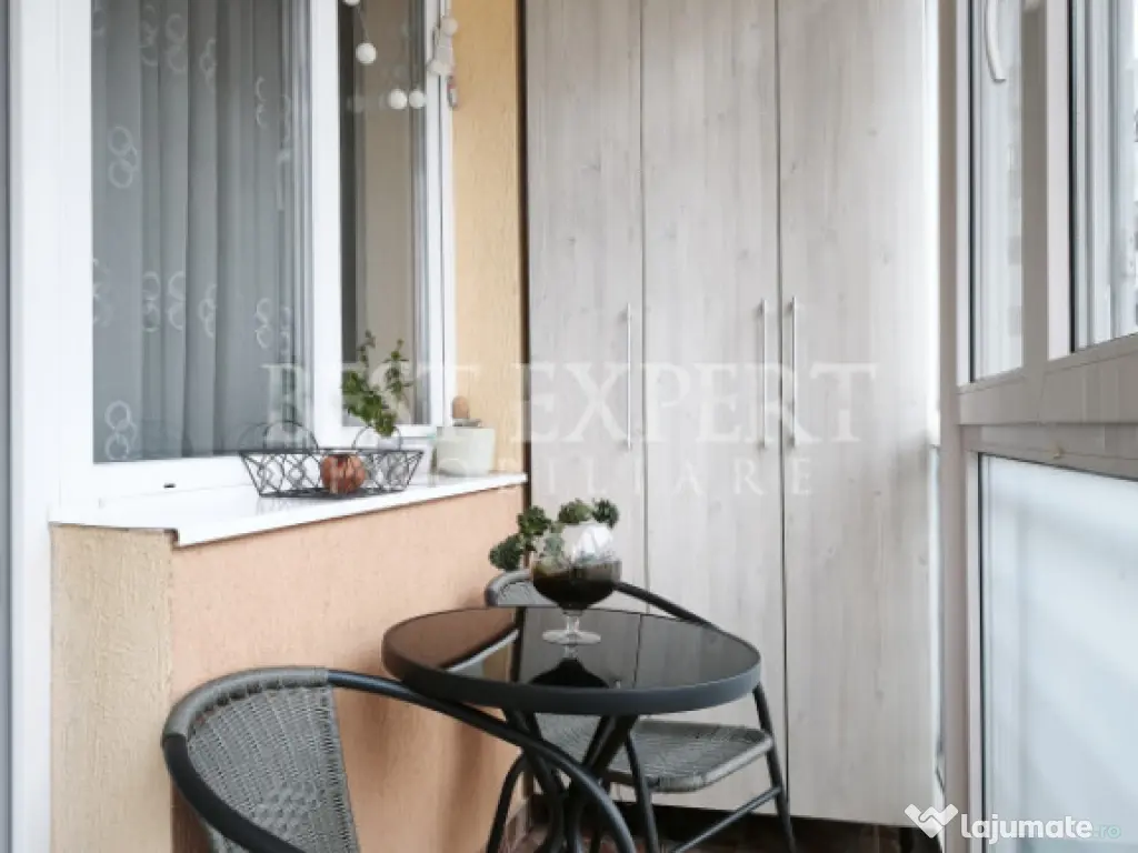 Apartament 3 camere de închiriat – zonă liniștită, par 