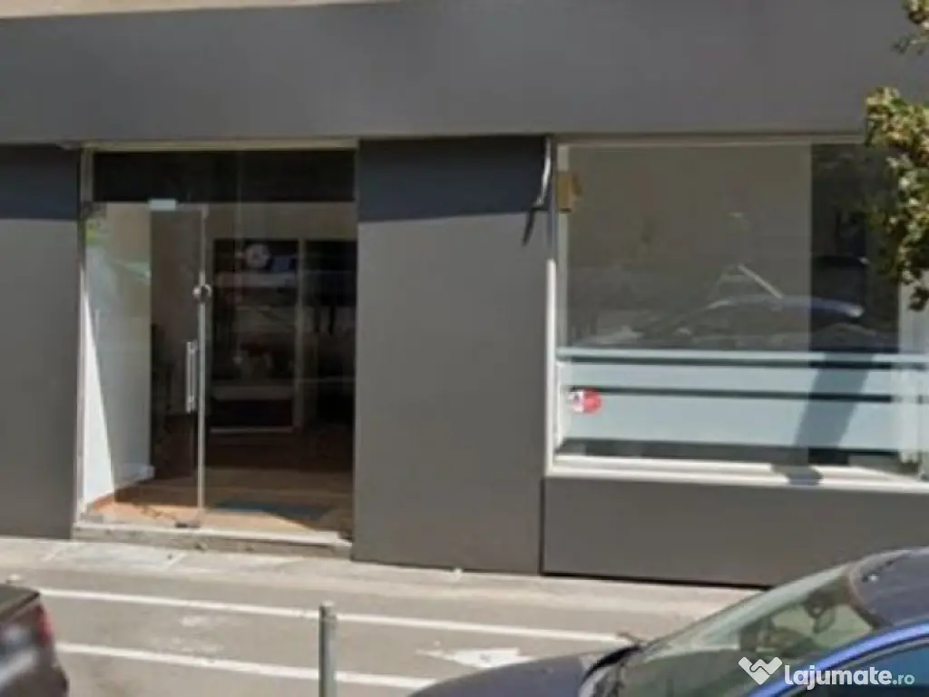 Spatiu stradal 140 mp Stefan cel Mare 