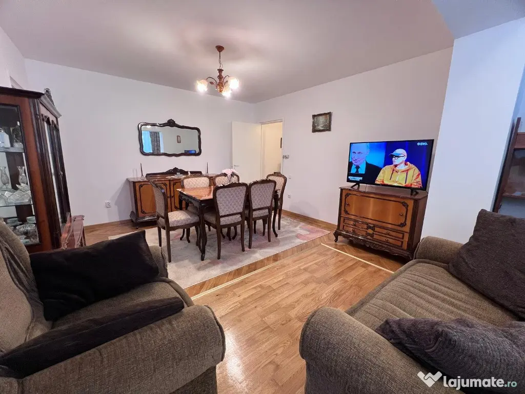 Apartament 3 camere,etaj 1,complet renovat,zona Scoala Andrei Saguna 