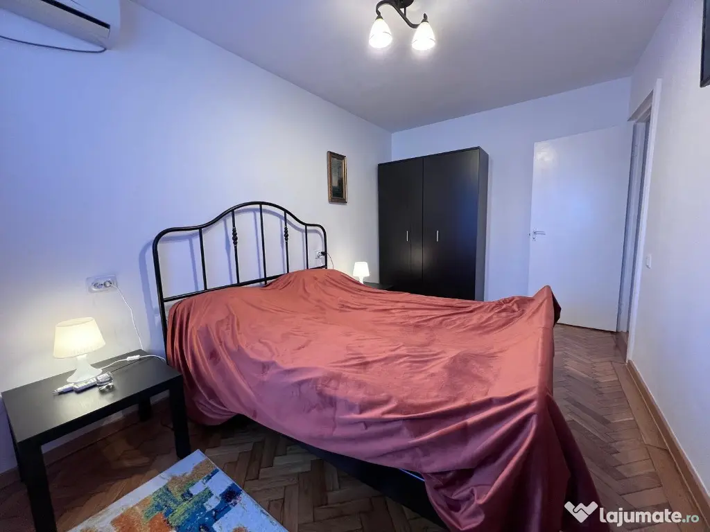 Apartament 3 camere,etaj 1,complet renovat,zona Scoala Andrei Saguna 