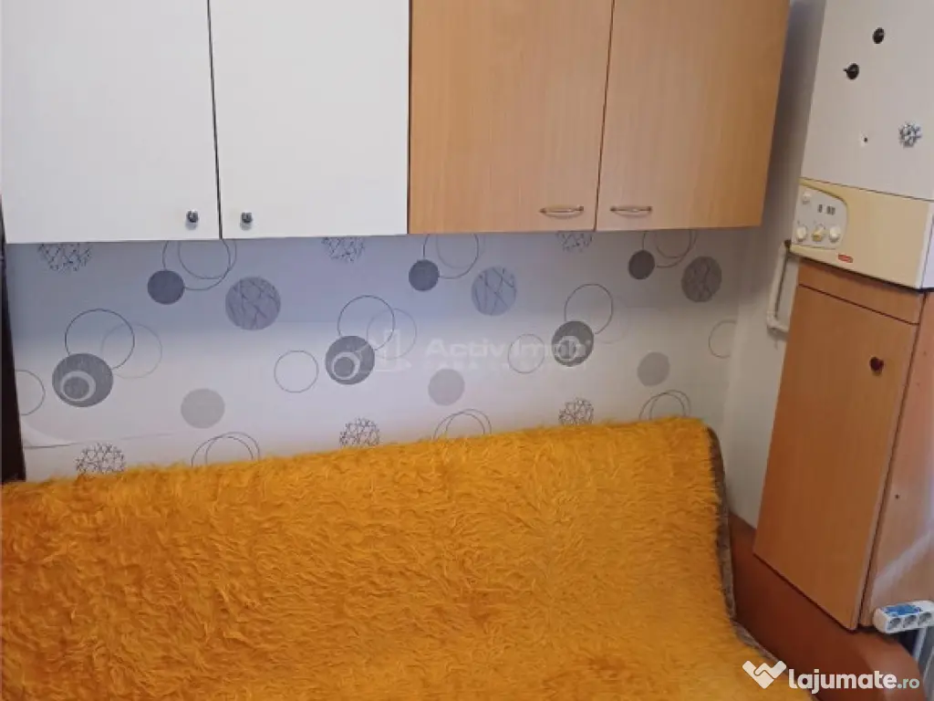 Camera- de inchiriat - Tractorul 