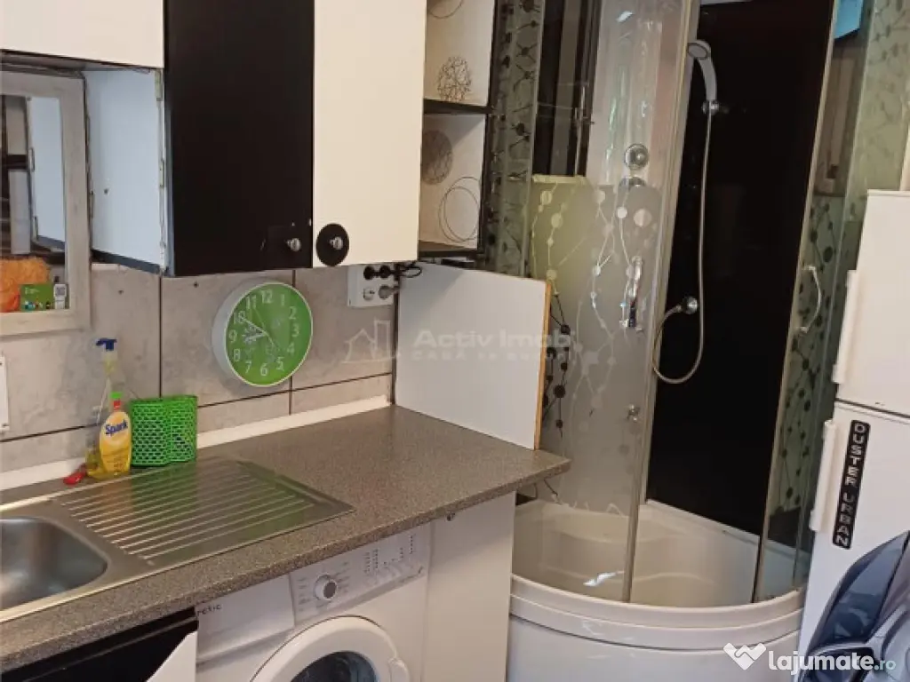 Camera- de inchiriat - Tractorul 