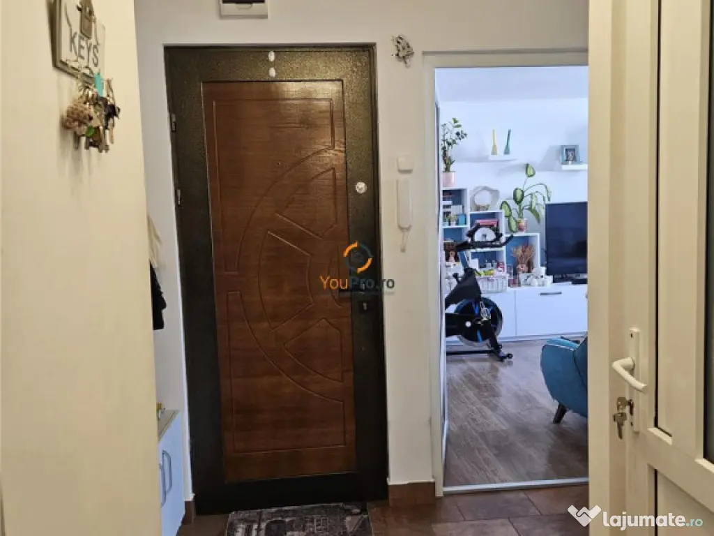 Apartament deosebit 3 camere decomandat zona Soarelui 