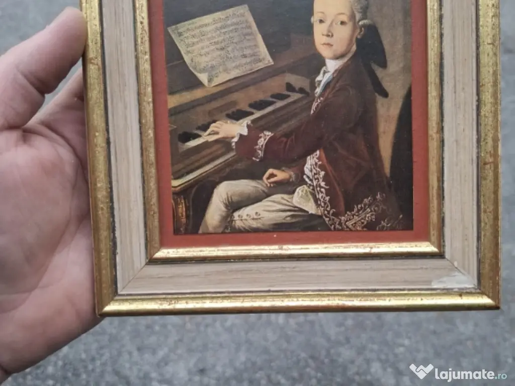 De vanzare diverse produse ce se vede in imagini