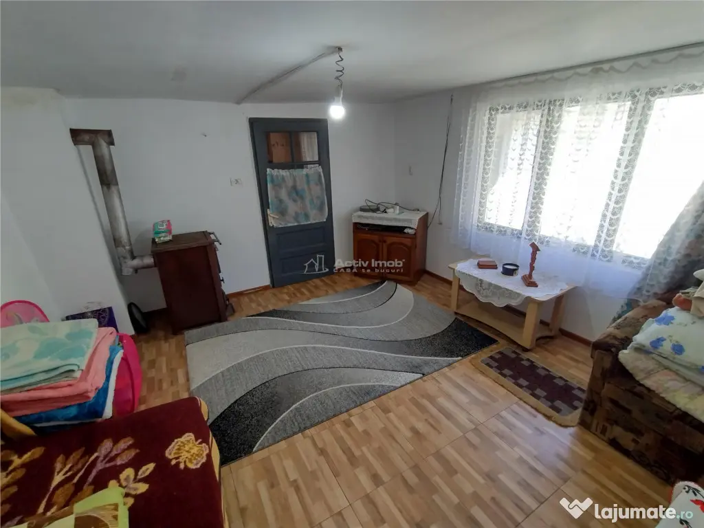Rachitova, Casa 8 Incaperi, 3800mp Teren, Pret Negociabil 
