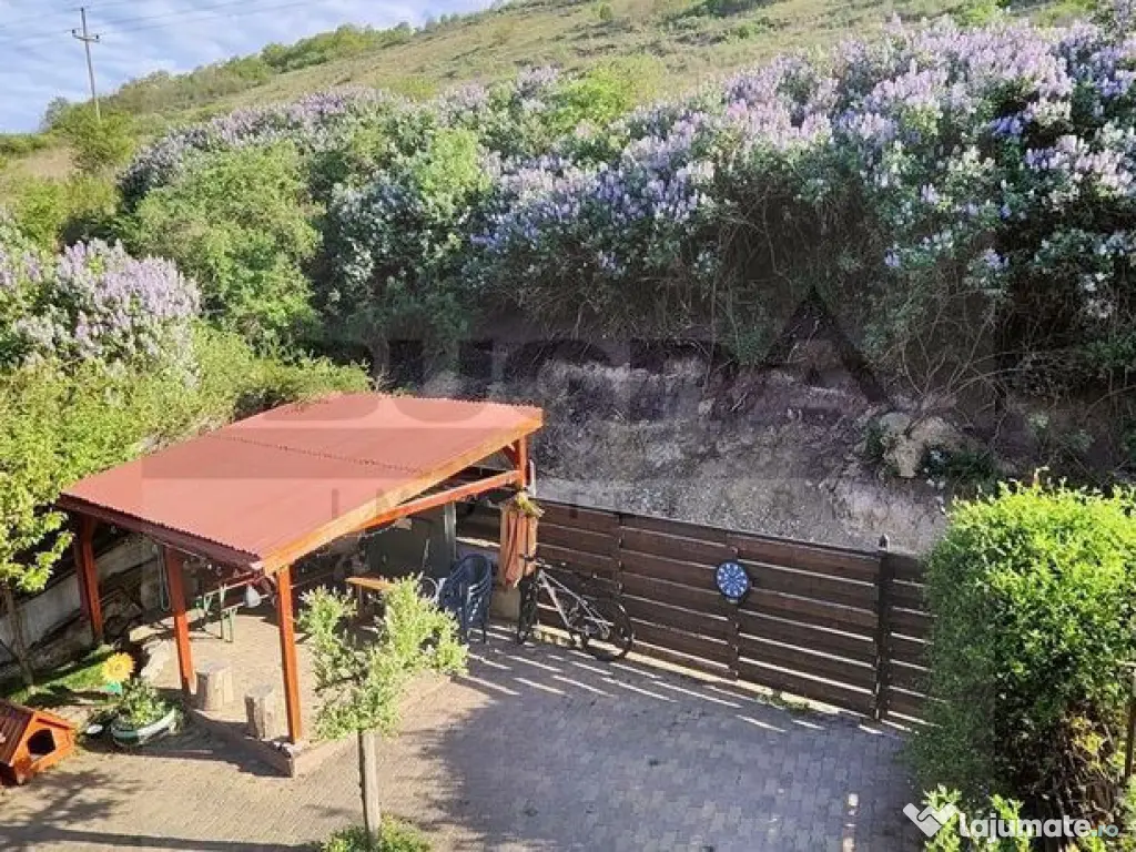 Duplex de 6 camere, 180mp, panoramă superbă, aproape de... 