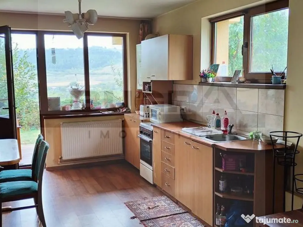 Duplex de 6 camere, 180mp, panoramă superbă, aproape de... 