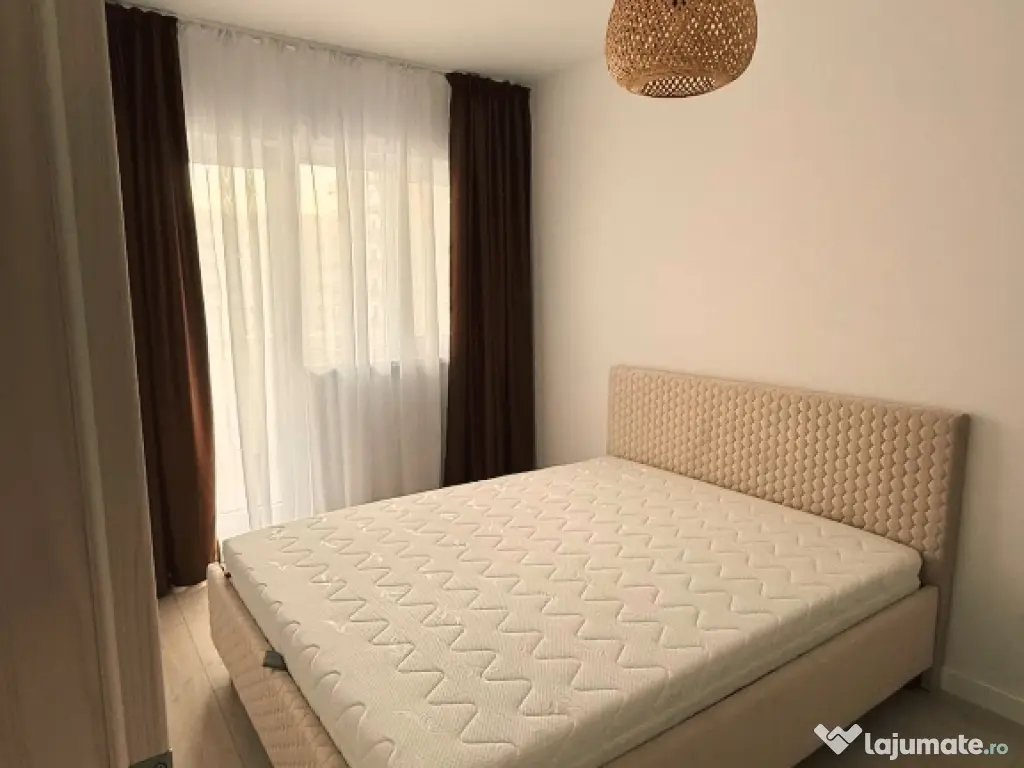 Inchiriez studio- la 7 minute de metrou-prima inchiriere 