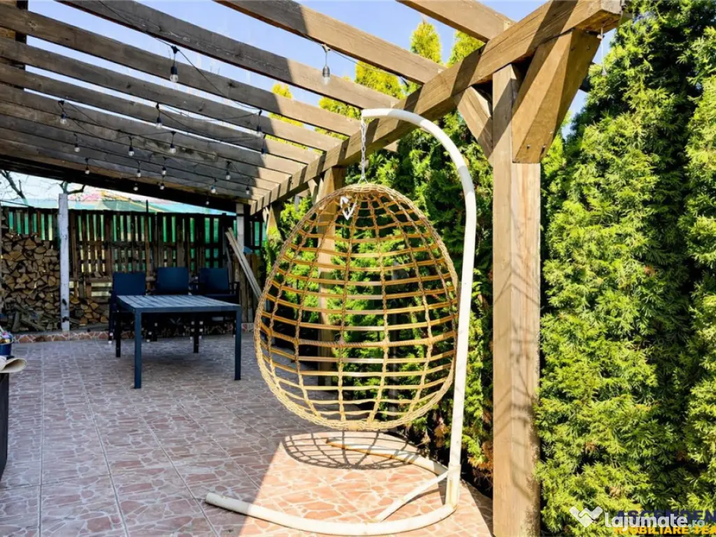 Casa primitoare si apreciabila, areal cu liniste, gradina fr 