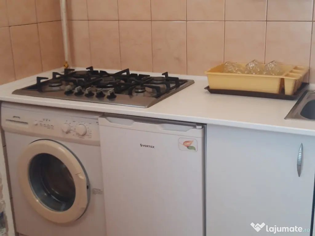 Închiriez garsonieră Galata 