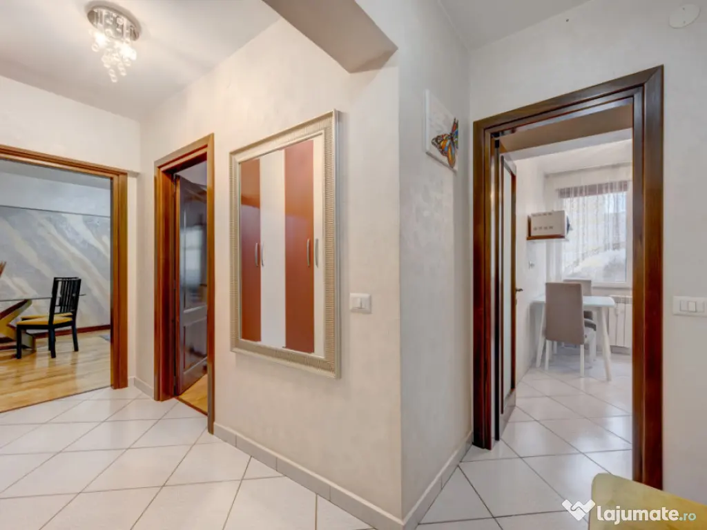 Apartament 2 camere, decomandat, stradal pe Sos. Colentina 