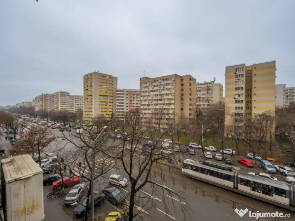 Apartament 2 camere, decomandat, stradal pe Sos. Colentina 