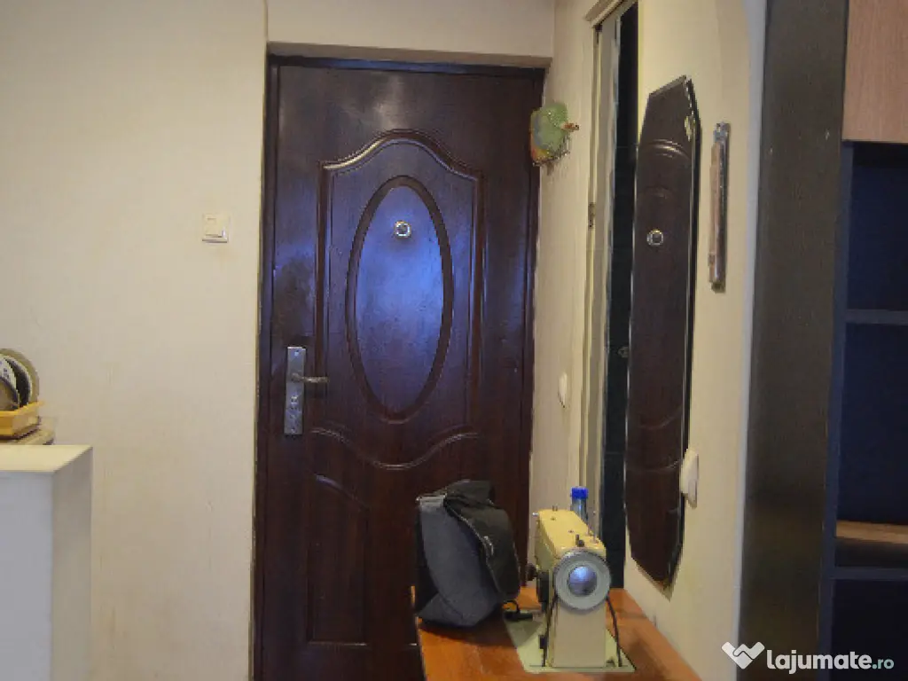 Sinaia-Garsoniera de vanzare-parter 