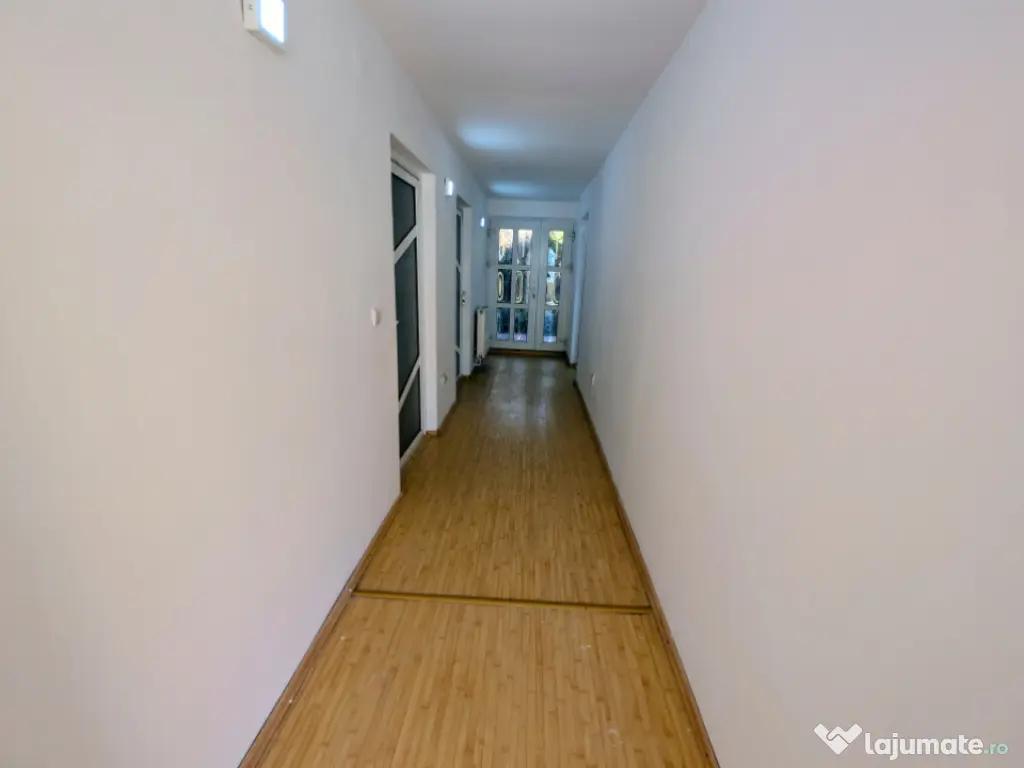 Ocazie - Casă P+M 196 mpt 5 camere 2 băi 1200 mp teren, li 