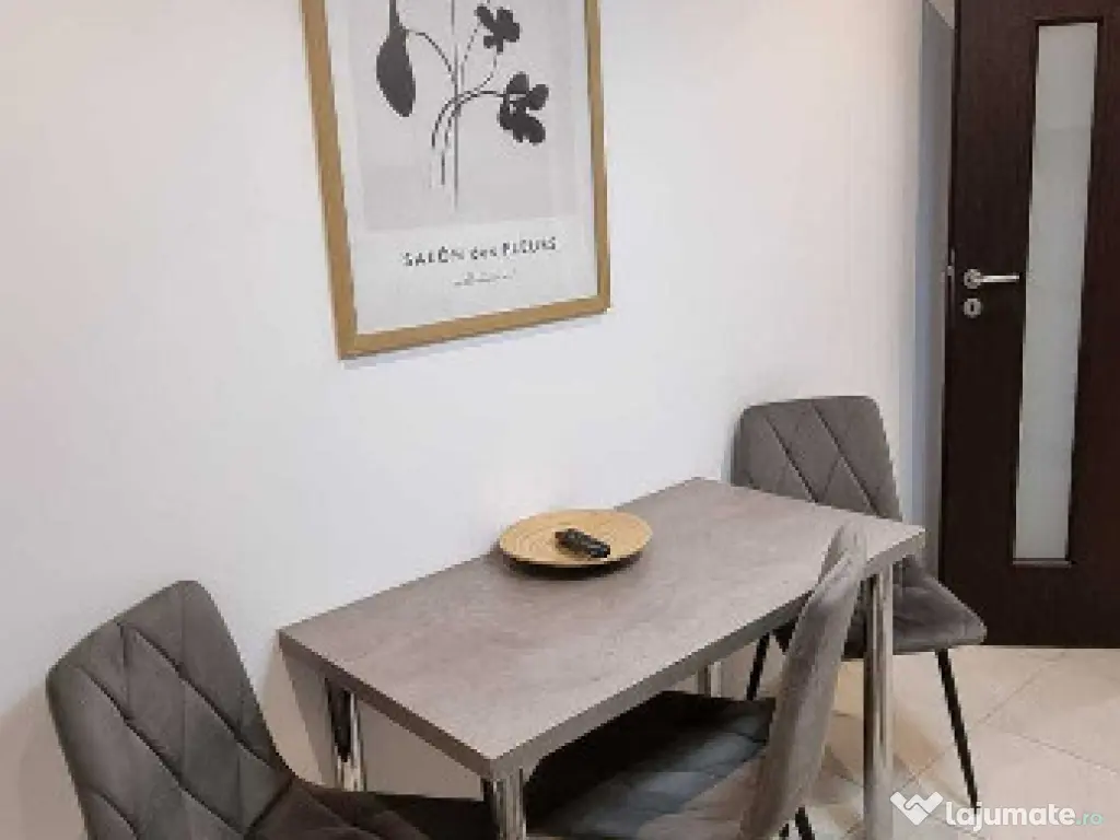 Apartament 2 camere zona TRACTORUL,complex Urban 