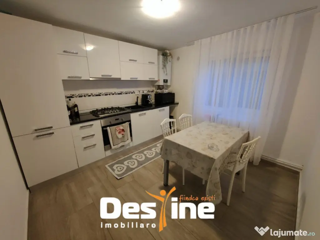 Casă individuală 4 camere 144 mp P+M + teren 429 mp mobila 