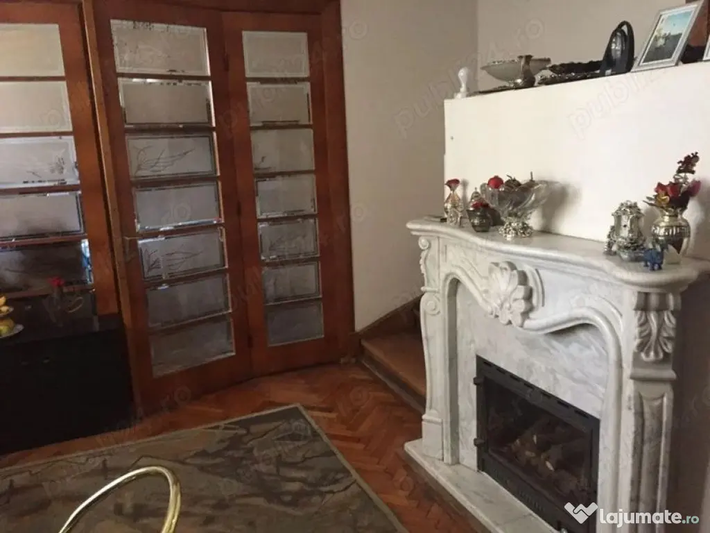 Unirii-Rond Cosbuc!!! Vila D+P+1+M 6 camere,suprafata tot... 