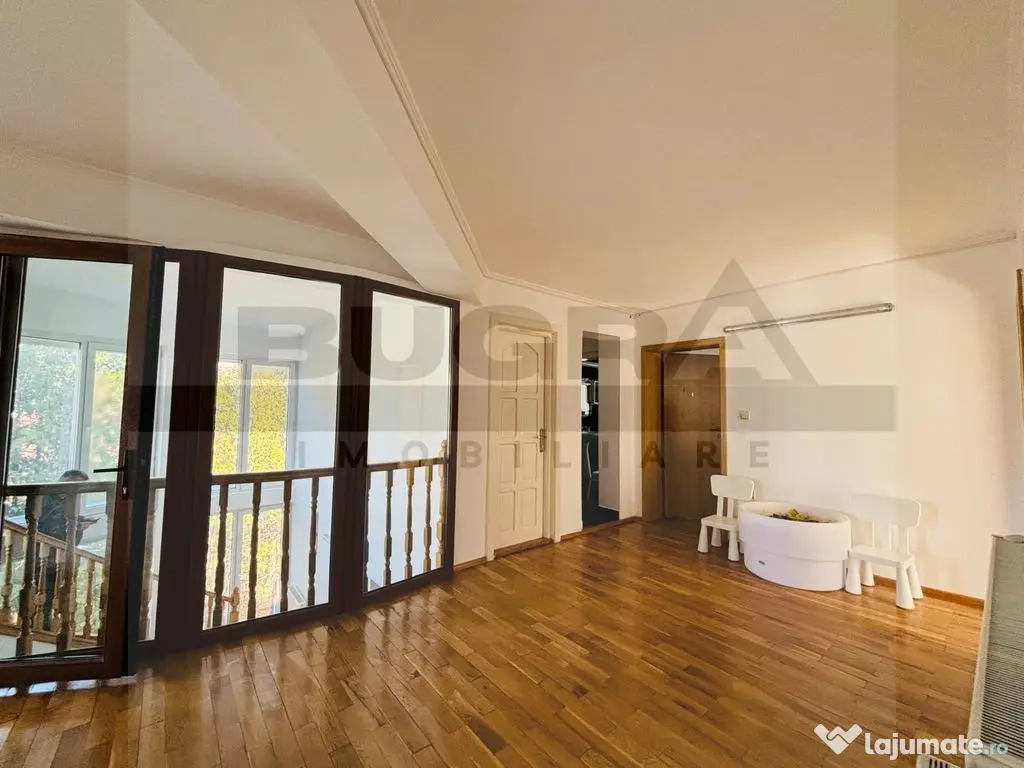 Casa individuala 450 mp, teren 1500 mp, 10 locuri parcare... 