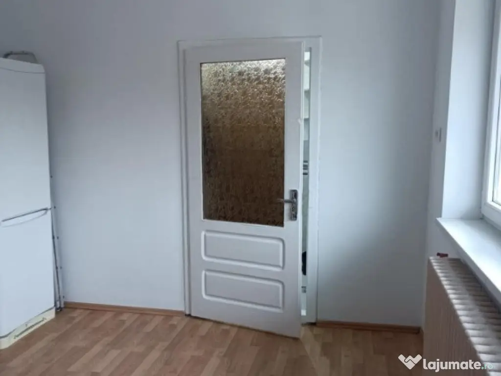 Garsoniera Confort 2 - etaj 2 - Zona Burdujeni 