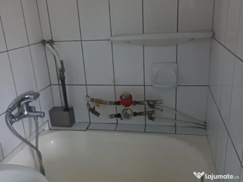 Garsoniera Confort 2 - etaj 2 - Zona Burdujeni 