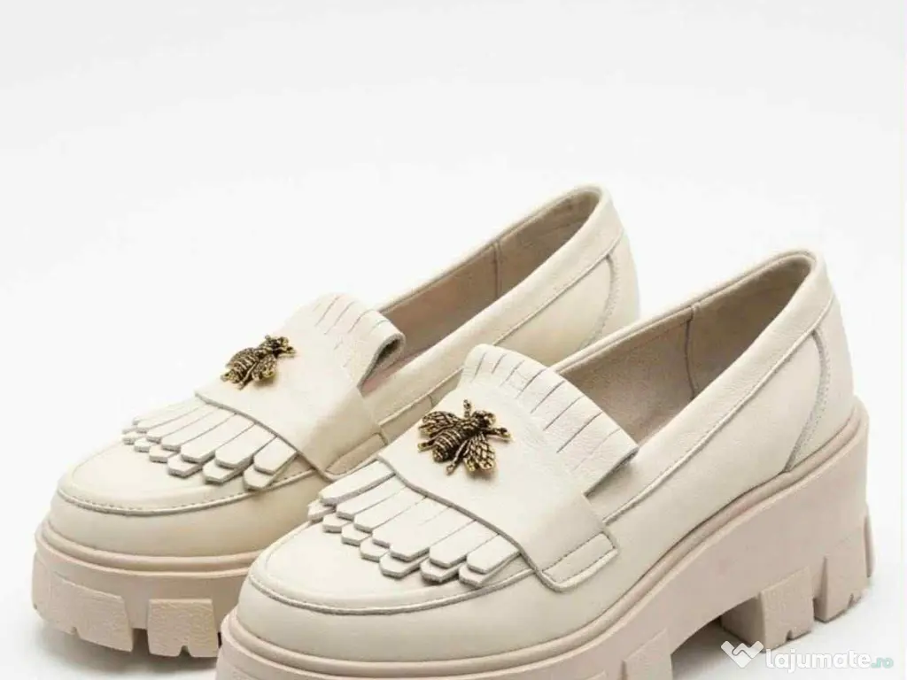 Mocasini dama Bej din piele naturala 