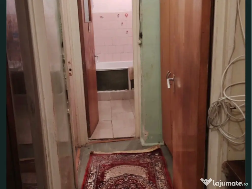 2 camere lujerului vis a vis metrou 