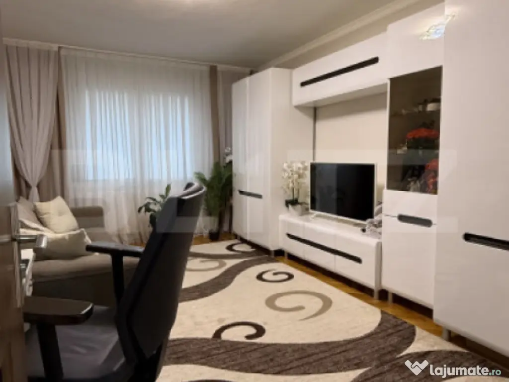 Apartament 3 camere, 65 mp, zona Unirii
