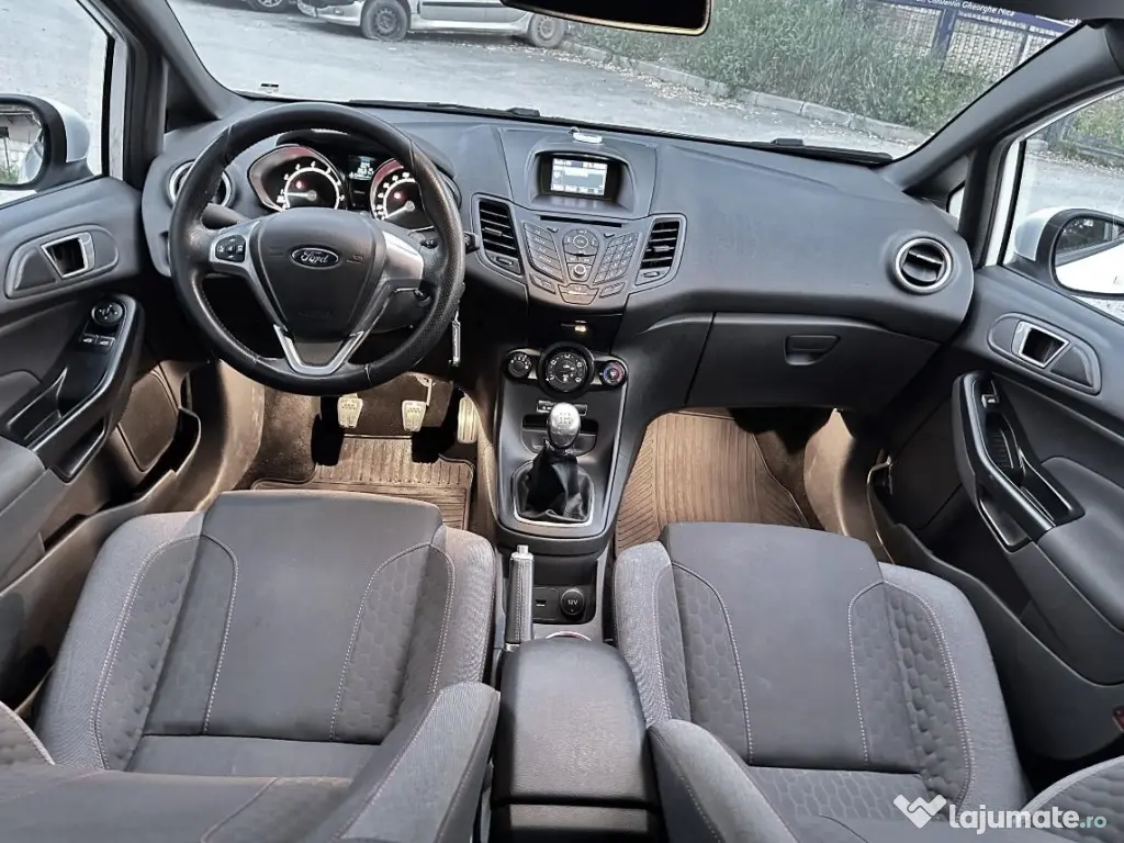 Ford Fiesta ST-line alb benzina 998 / 140cp /2016 