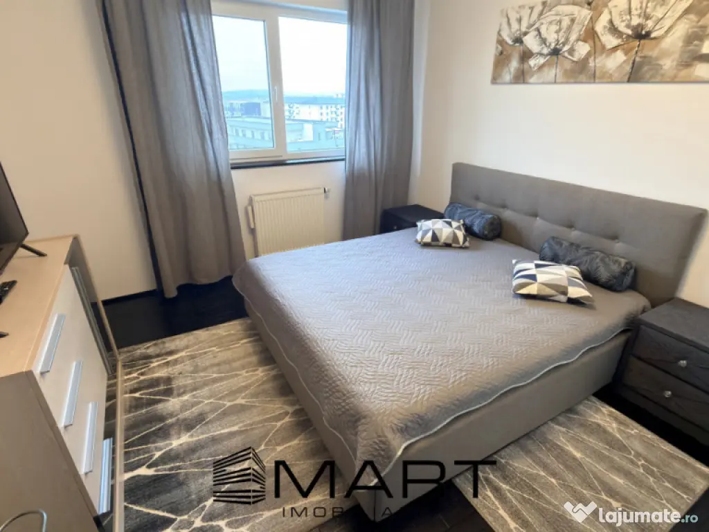 Apartament 4 camere decomandate zona Mihai Viteazul 