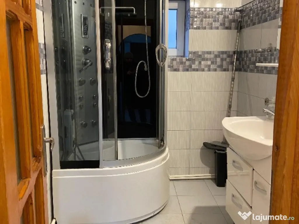 Apartament 2 camere Decomandat ,Parter balcon 16 mp 