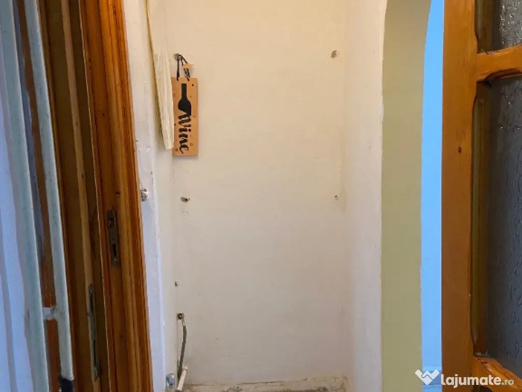 Apartament 2 camere Decomandat ,Parter balcon 16 mp 