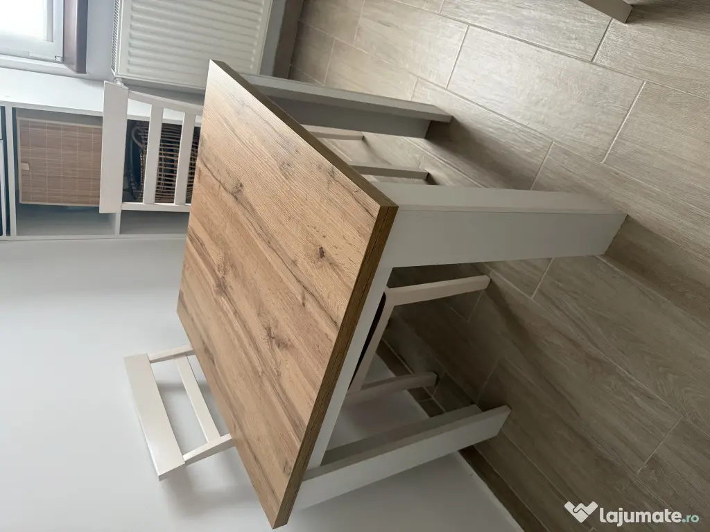 Masa si scaune lemn Jysk 