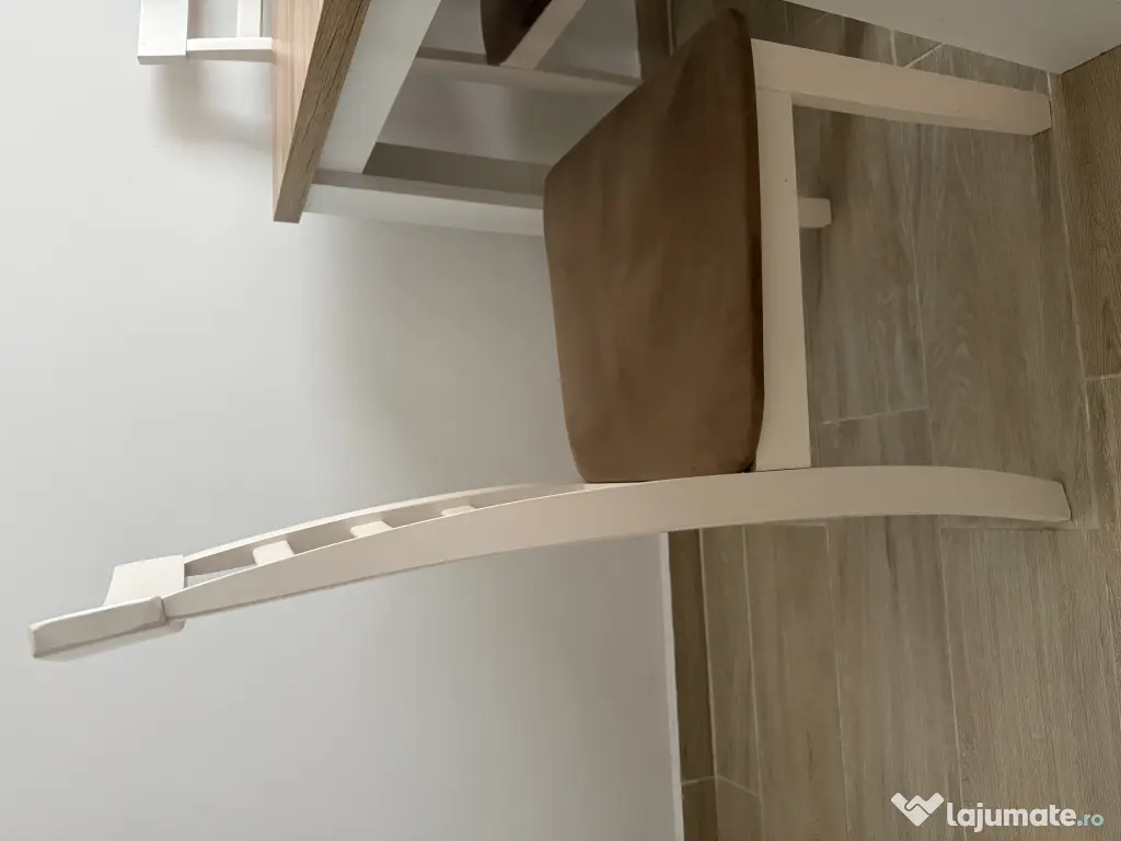 Masa si scaune lemn Jysk 