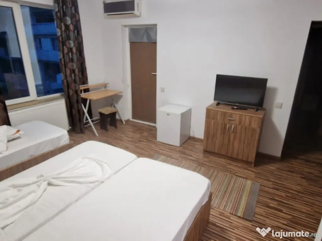 Pensiune cu 10 camere de vanzare, in Mamaia-Sat, zona LIDL 