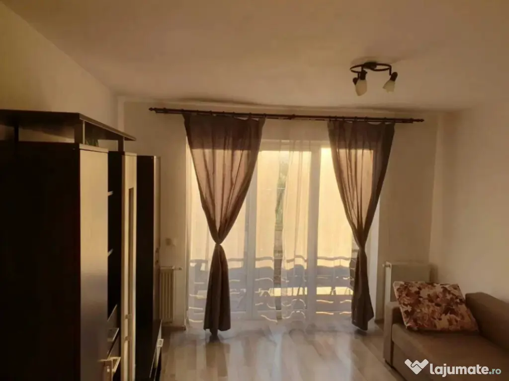 Garsoniera decomandata - zona Avantgarden